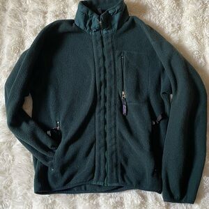 Patagonia Dark Green Fleece with Zipper